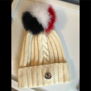 Moncler hat with Pom Pom!